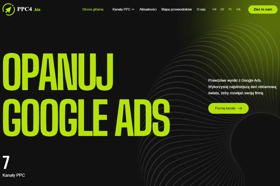 Strona główna PPC4.biz: „Opanuj Google Ads” ogromnymi limonkowymi literami na czarnym tle i przycisk „Poznaj kanały”